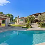 Vila Adriana